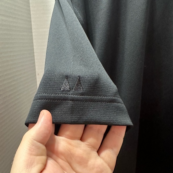 Greg Norman Men’s PlayDry Performance Short Sleeve. Black. NWT.‎ Medium - Picture 2 of 5